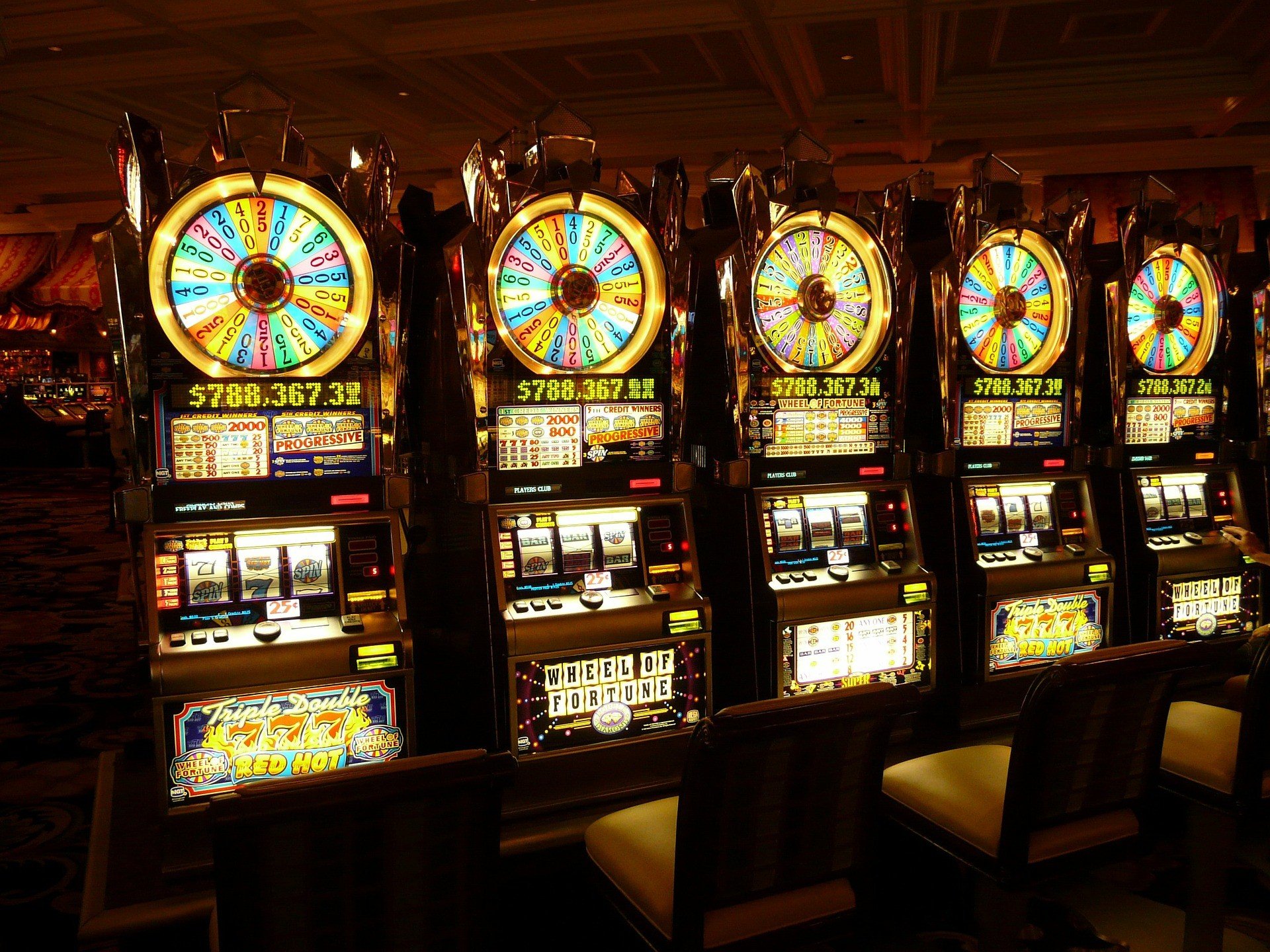 Betting odds Slotsons casino 18410